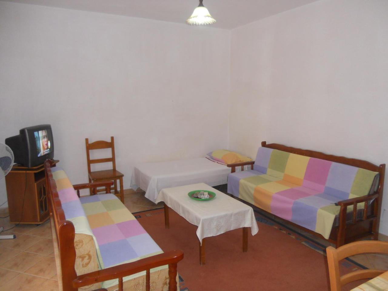 Sea View Apartment Onorato 1 Vlore Bagian luar foto