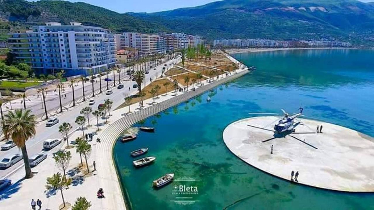 Sea View Apartment Onorato 1 Vlore Bagian luar foto