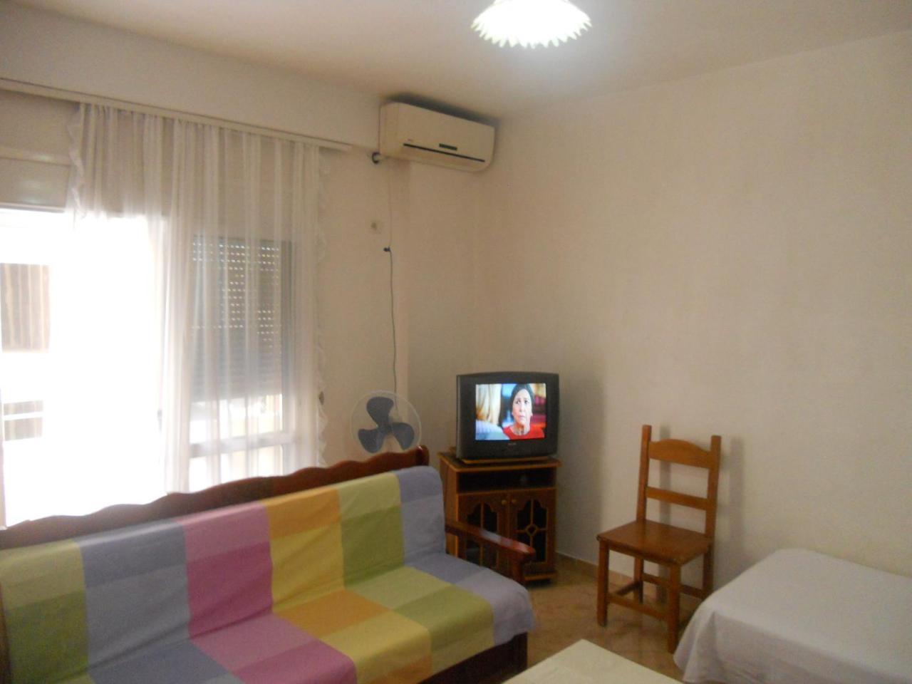 Sea View Apartment Onorato 1 Vlore Bagian luar foto